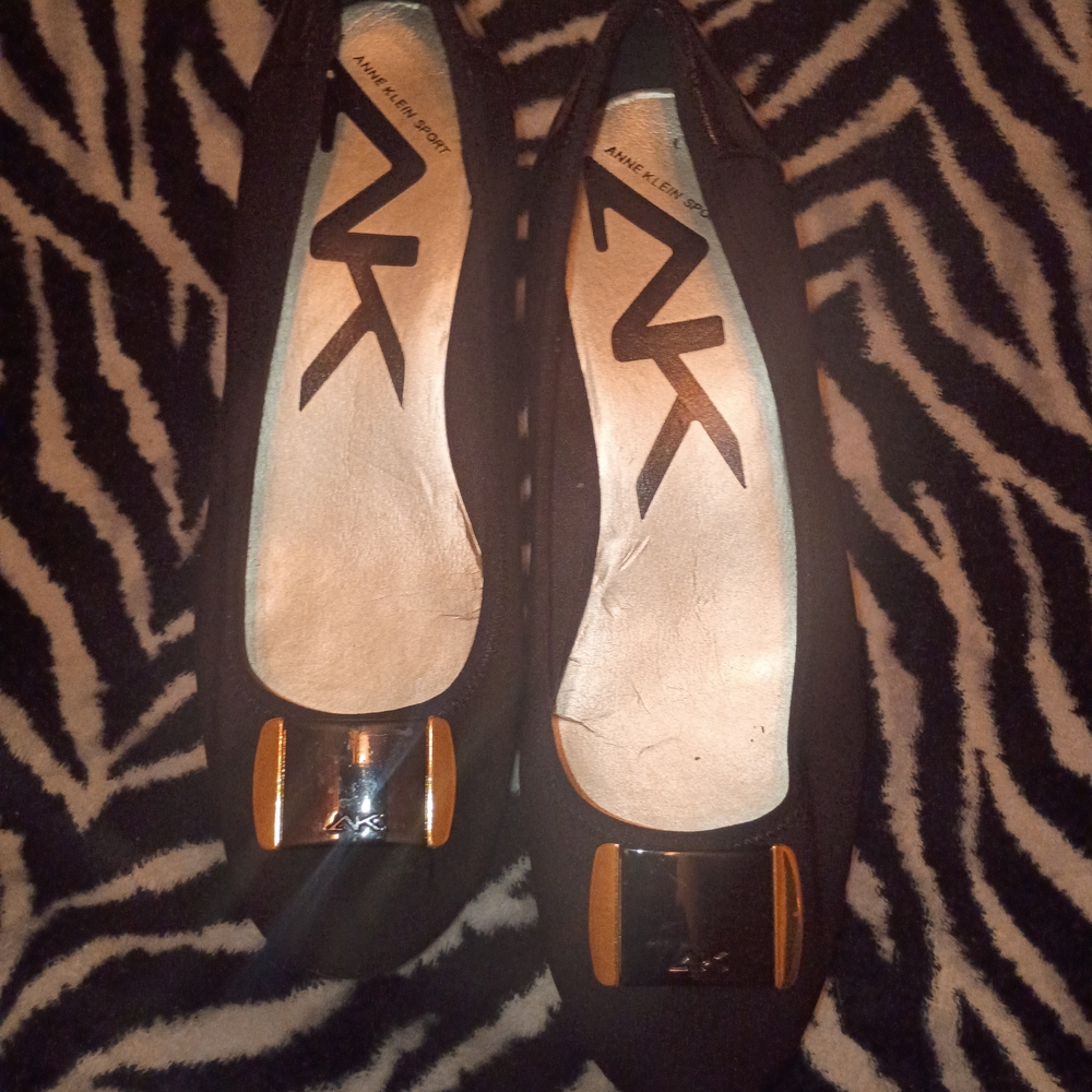 Anne Klein Sport Black Flats with Gold Bow Accent